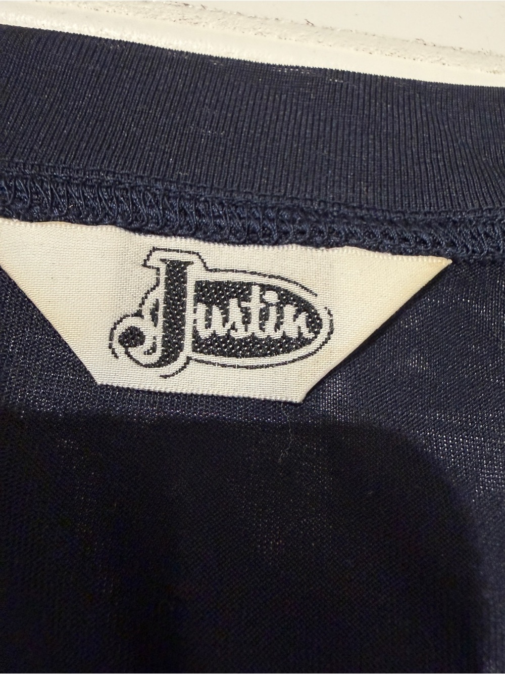 Vintage Justin Boots 100% Silk Short Sleeve T-Shirt Blue Size Small (Flawed) - Picture 2 of 7